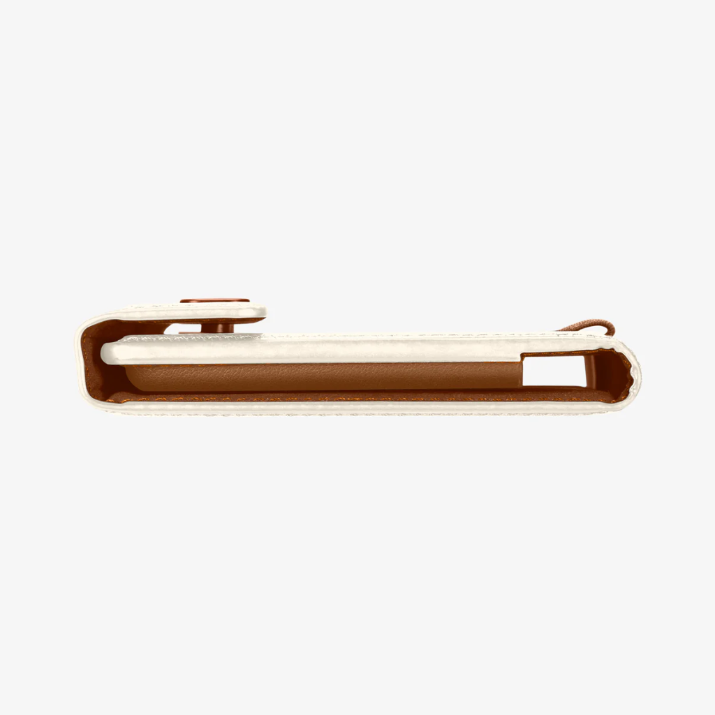 Spigen Universal Passport Holder (Dune Beige)